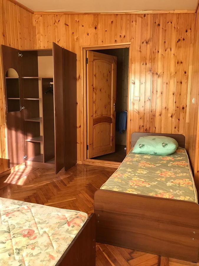 Гостевой дом Гостевой дом с садом Гагра